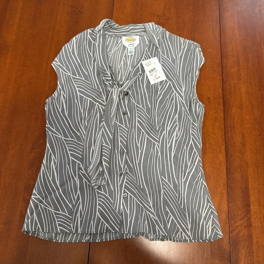 Talbots Gray Patterned Women's Top